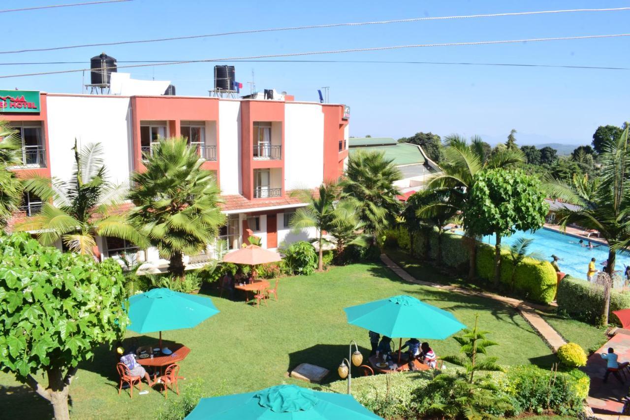 Meru Slopes Hotel Luaran gambar