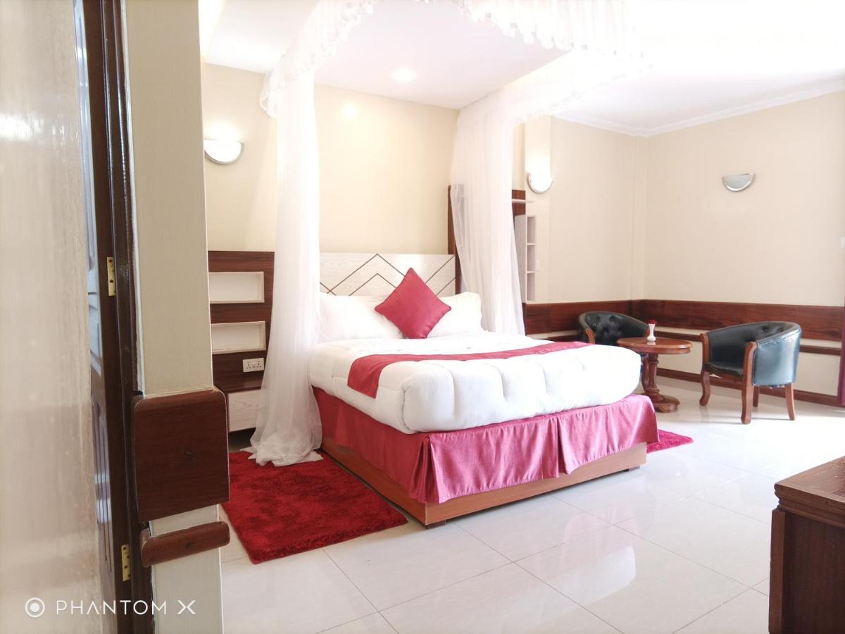 Meru Slopes Hotel Luaran gambar
