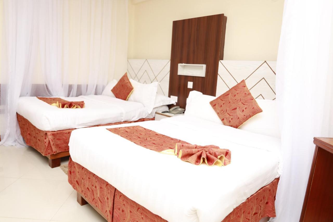 Meru Slopes Hotel Luaran gambar