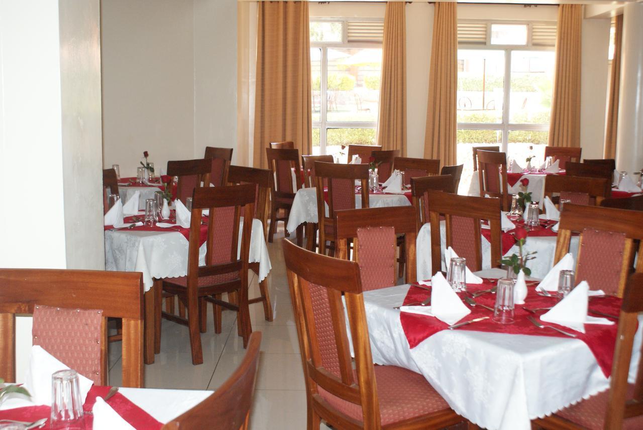 Meru Slopes Hotel Luaran gambar